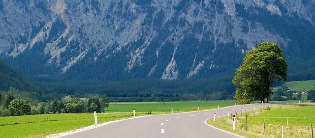 Ausztria sebességhatárok, úthasználati díjak